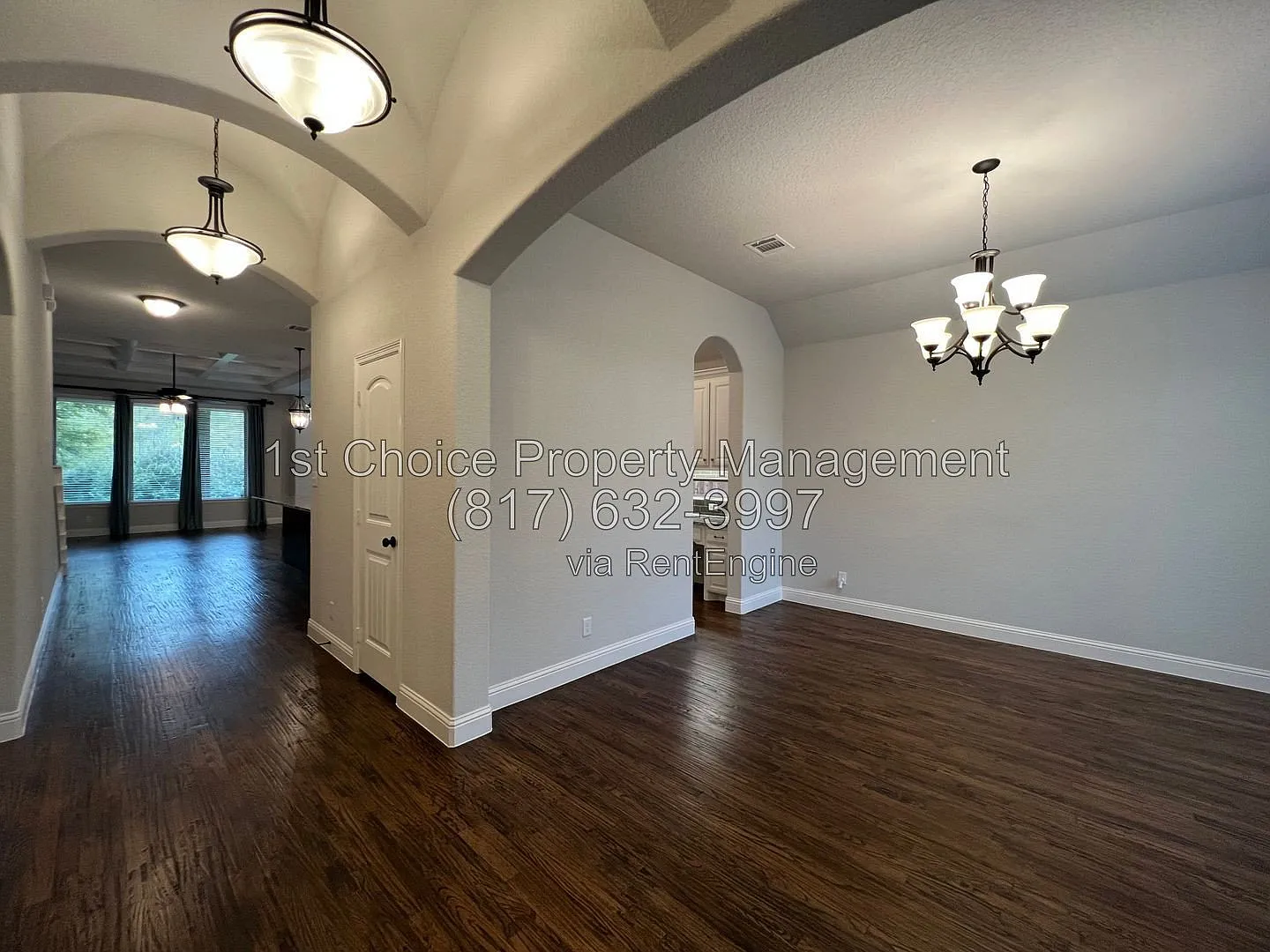 3 bed, 3.0 bath, 2572 sqft, $2,995 — Photo 4