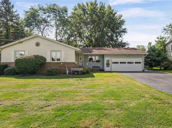 475 Burritt Rd, Hilton, NY 14468