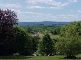 33 Four Oaks Rd, Bedminster, NJ 07921