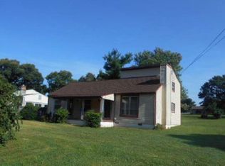 1306 Monterey Rd NE, Roanoke, VA 24019