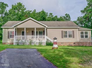 100 Crystal Ct, Hampstead, NC 28443