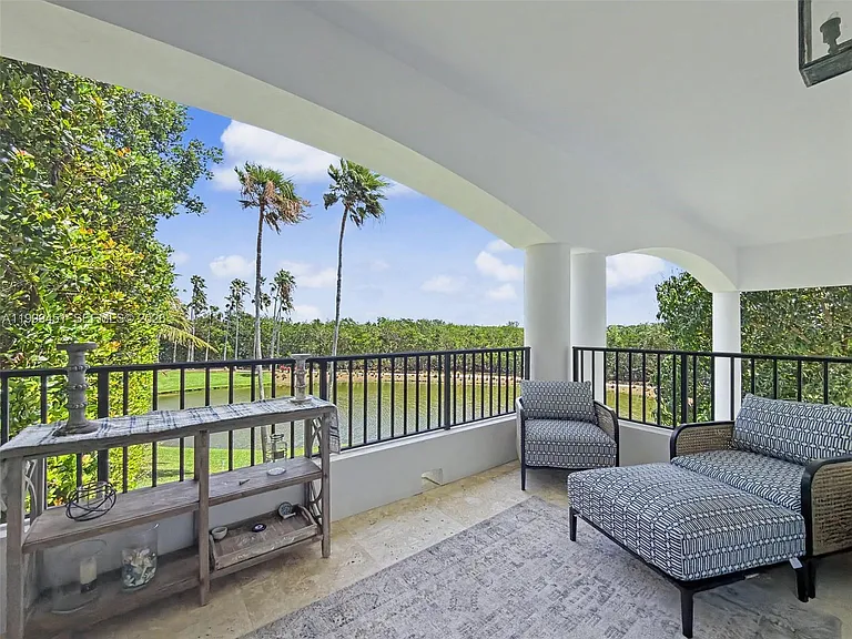 13689 Deering Bay Dr — Photo 61