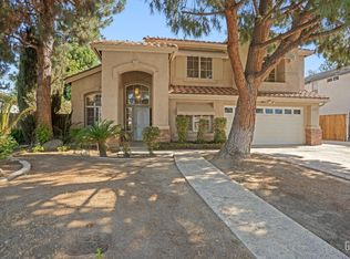 8608 Beau Maison Way, Bakersfield, CA 93311