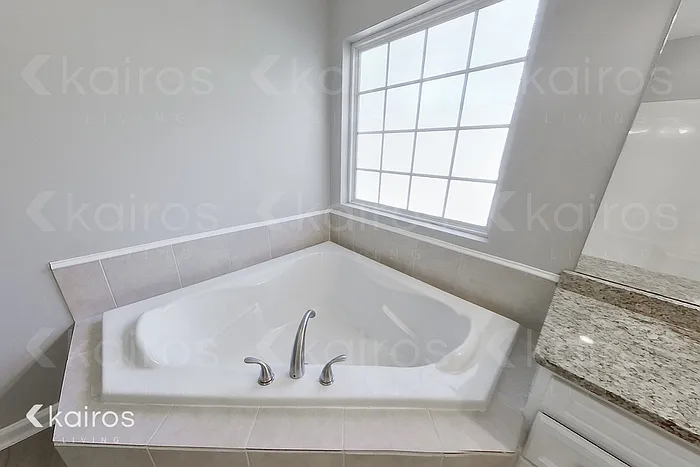 334 Amanda Dr — Photo 19