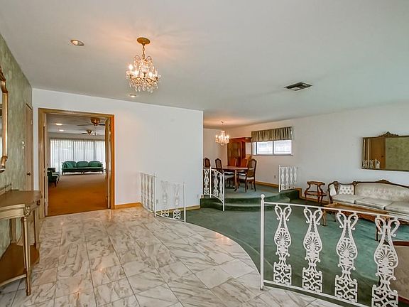 4th image of 2219 Leon C Simon Dr