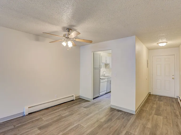 Edelweiss Apartments — Photo 11