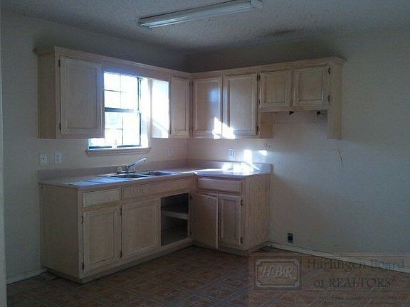 5th image of 1212 N 4th Ave