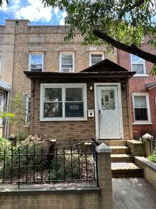 30-71 37th Street, Long Island City, NY, 11103