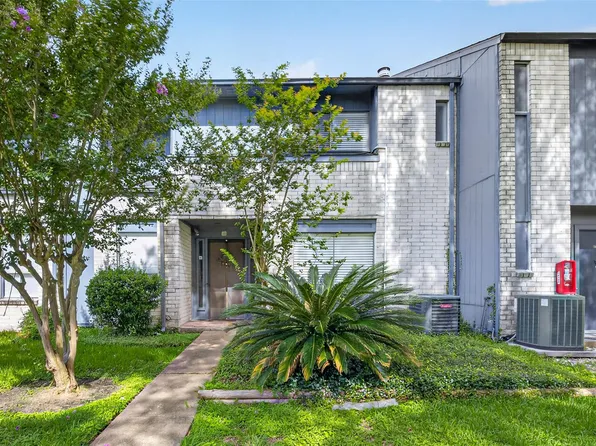 8310 Augustine Dr APT B, Houston, TX 77036