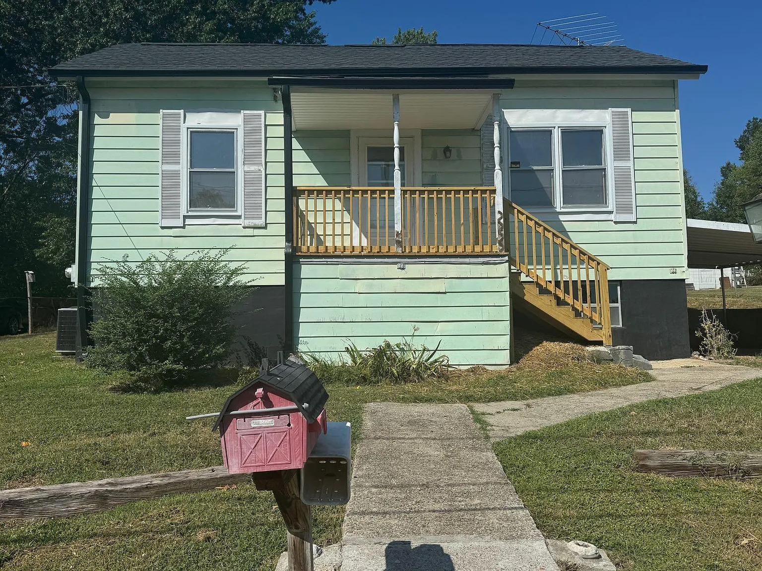 1 bed, 1.0 bath, 816 sqft, $800 — Photo 1