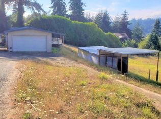 62610 Olive Barber Rd, Coos Bay, OR 97420