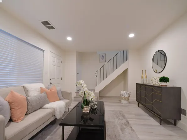 2363 Arf Ave, Hayward, CA 94545