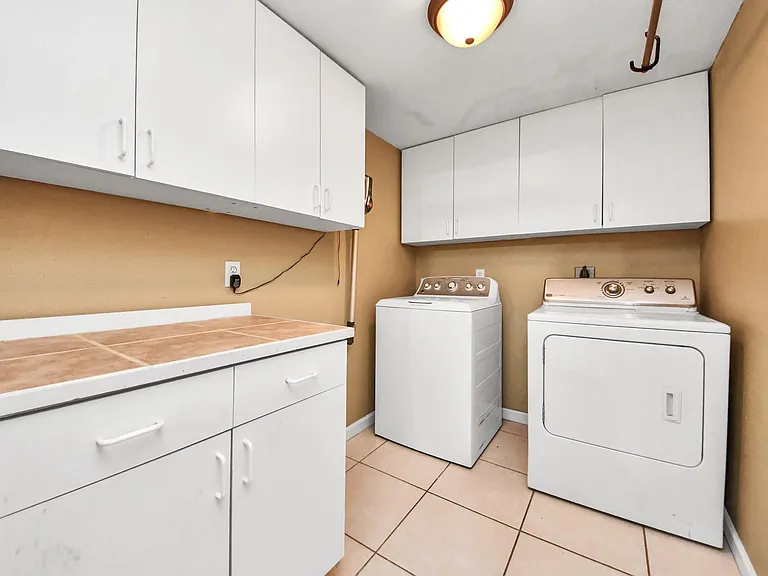 3310 Little Farms Ct — Photo 25