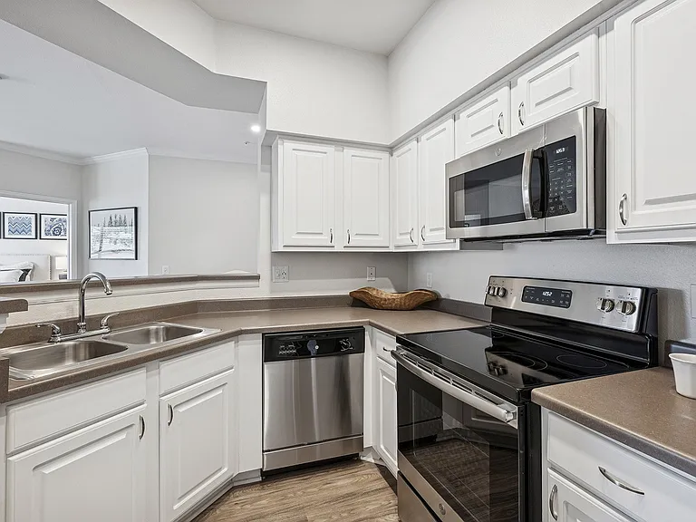Grand Centennial Apartments — Photo 16