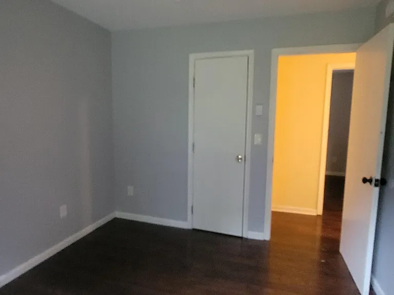 102 Island Ter — Photo 11