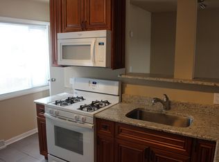 1476 Willow Ave, Des Plaines, IL 60016