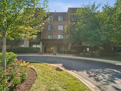 2050 Valencia Dr APT 307C, Northbrook, IL, 60062