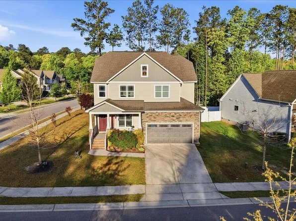 297 Hawkesburg Dr, Clayton, NC 27527