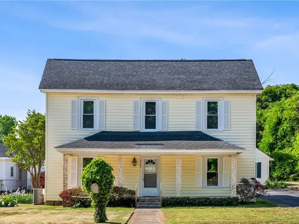 3903 Clifton Rd, Greensboro, NC 27407