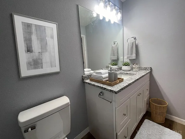 2 C St #A — Photo 9