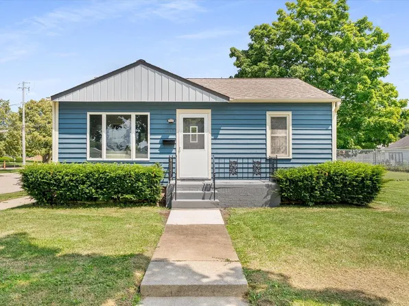 1937 Wustum AVENUE, Racine, WI 53404