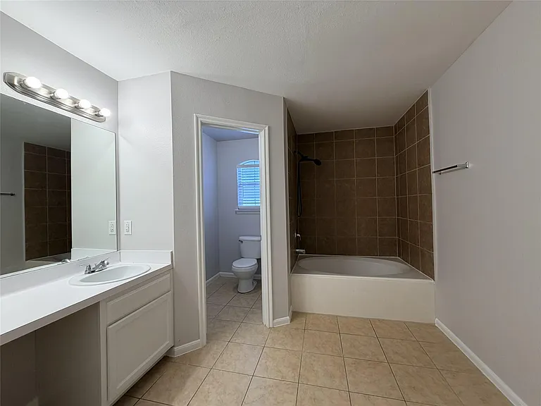 6407 Waldron Dr #A — Photo 14