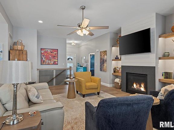 3rd image of 3702 Westgate Dr