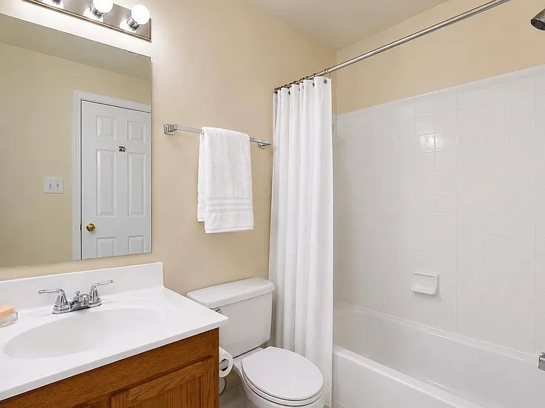 4805 Great Heron Ter — Photo 10