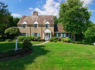 137 Remington Rd, Manhasset, NY 11030