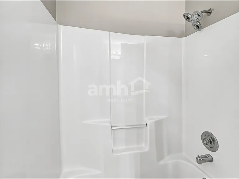 2535 Lakeview Trl — Photo 11
