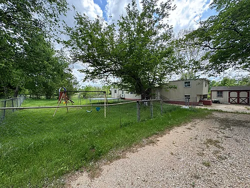 150 Hcr 2421 E Photo 1