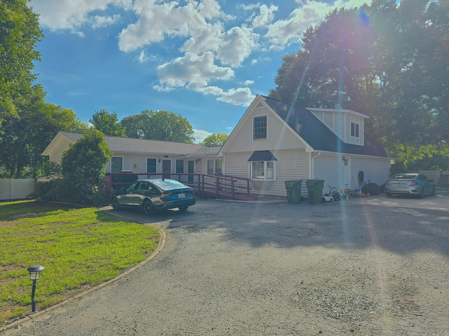 2 bed, 1400 sqft, $1,800 — Photo 1