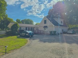 726A S Main St, Mount Holly, NC 28120
