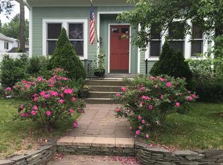 417 Plumtree Rd, Springfield, MA 01118