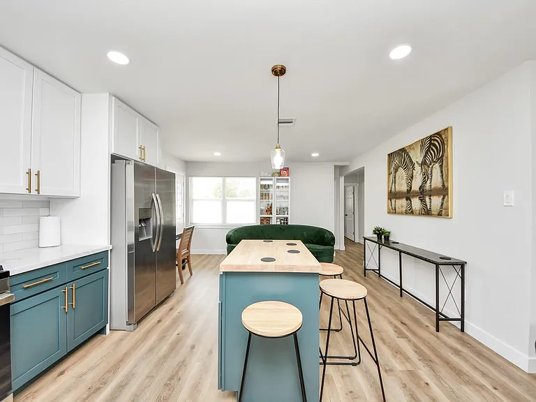 5115 Clay St — Photo 7
