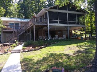 579 Shamrock Rd, New London, NC 28127