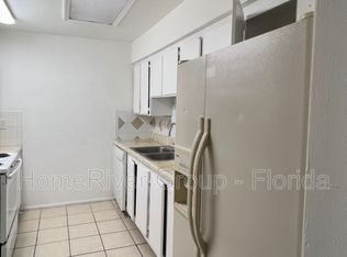 4128 Corsair Ave, Kissimmee, FL 34741