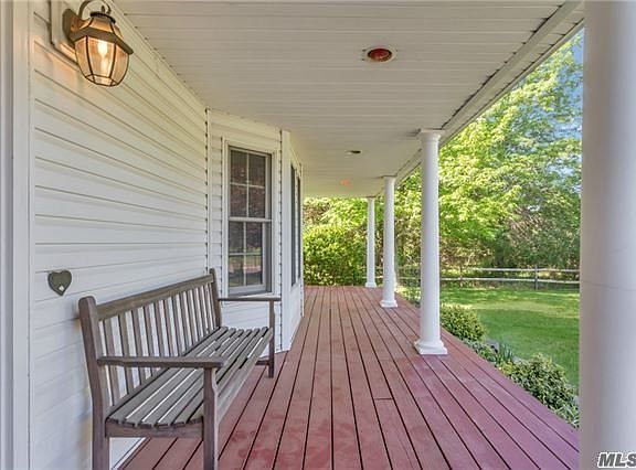 5th image of 104 Baywood Dr