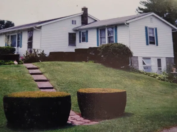 1487 Bame Rd, Castleton, NY 12033