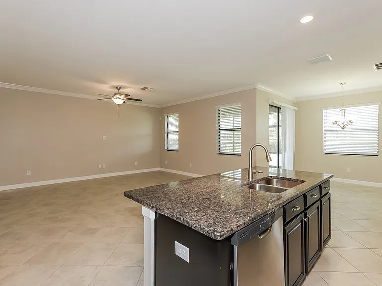 9902 Ivory Dr — Photo 8
