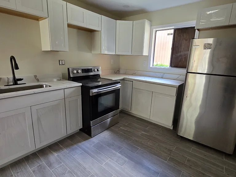 1070A E Michigan St #1070-A — Photo 3