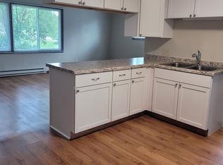 541 N Dewey Ave APT 4, Reedsburg, WI 53959