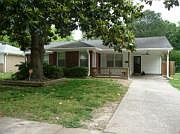 Front view of the home.