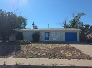 1120 Maxine St NE, Albuquerque, NM 87112