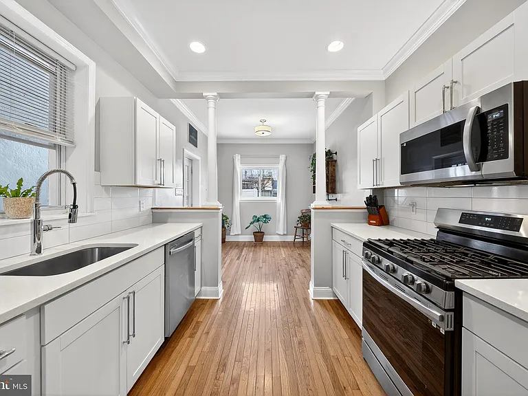 7 E Fort Ave — Photo 12