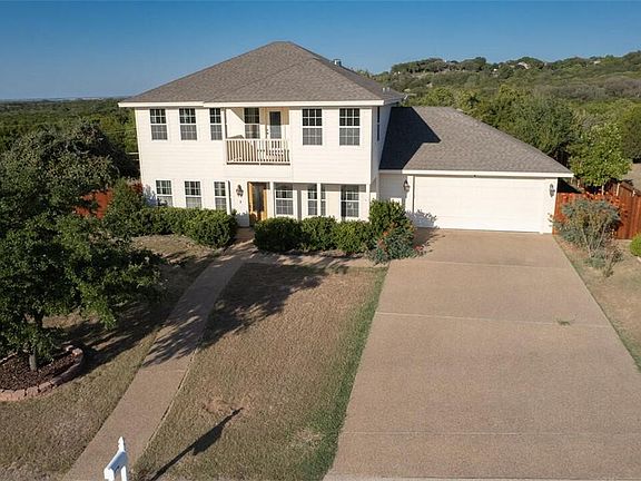 3rd image of 13857 Harbor Dr