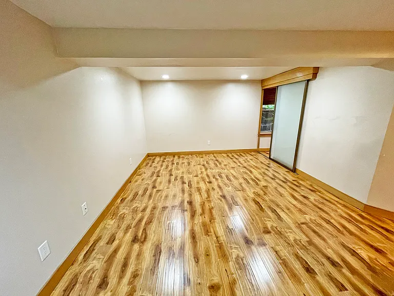 Chardonnay Apartments — Photo 10