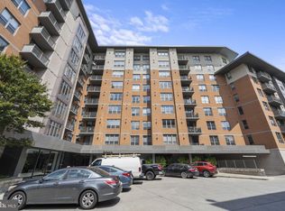 3883 Connecticut Ave NW APT 301, Washington, DC 20008