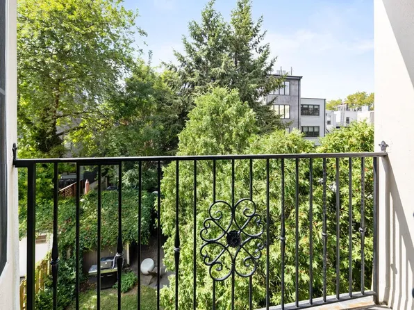 328 Garden Street image 11 of 18