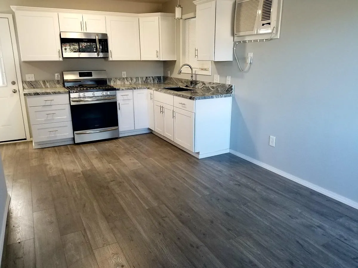 1 bed, 506 sqft, $2,899 — Photo 2